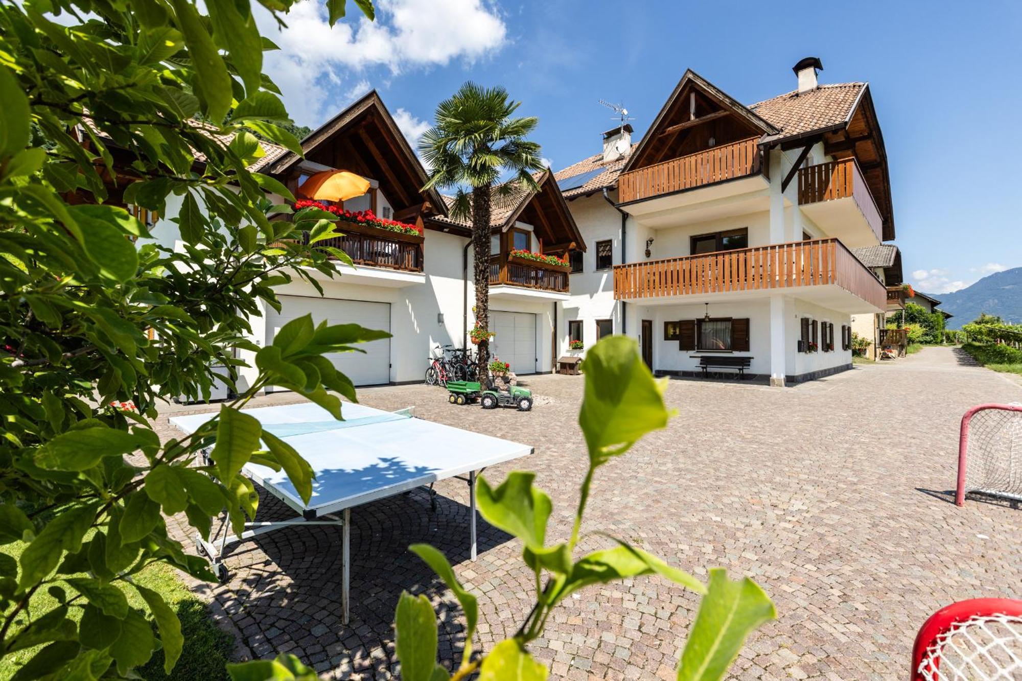 Ferienwohnung Weinhof Kager Missian Exterior foto